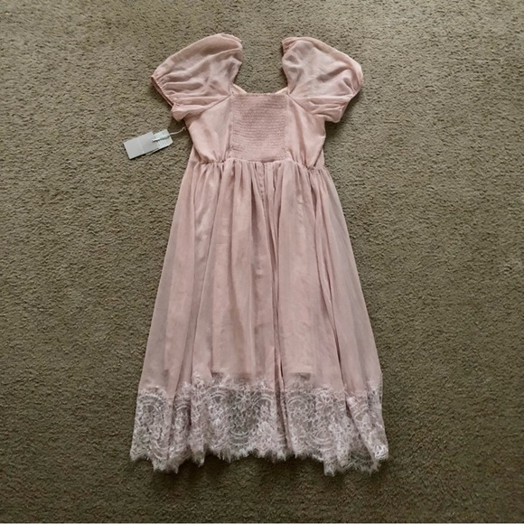 Chelsea28 Chiffon and Lace Dress in Pink Smoke Midi NWT - Picture 7 of 13